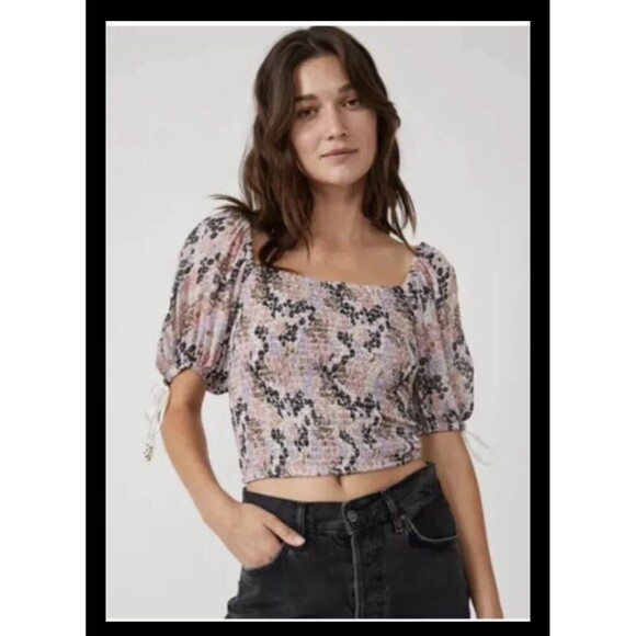 Free People Back on Top Crop Smocked Shirt Blouse Puff Sleeve Size M NWT - Picture 1 of 12